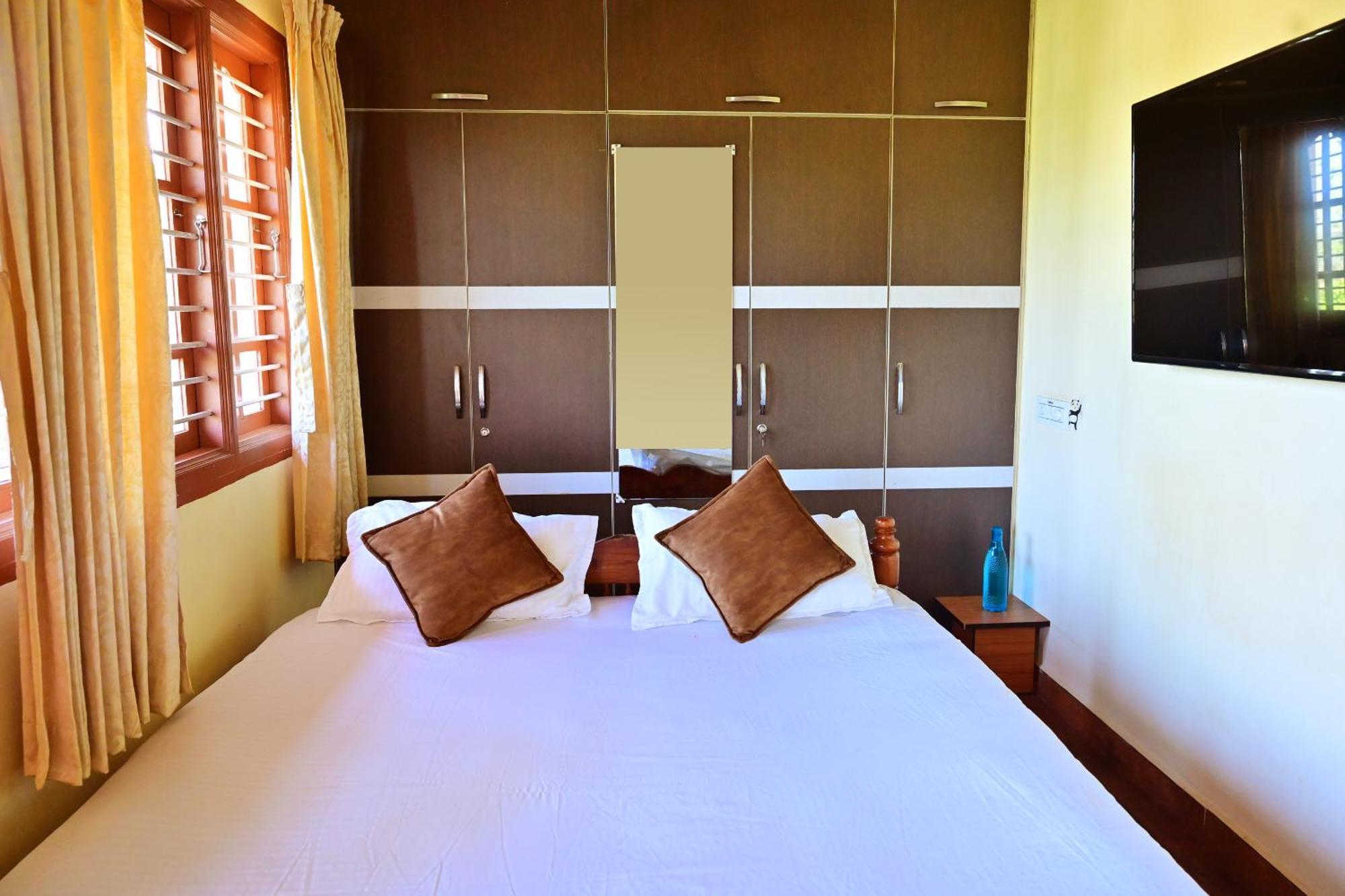 Hulihara Homestay - Full Villa, Coffee Estate & Balcony View サクルシュプール エクステリア 写真