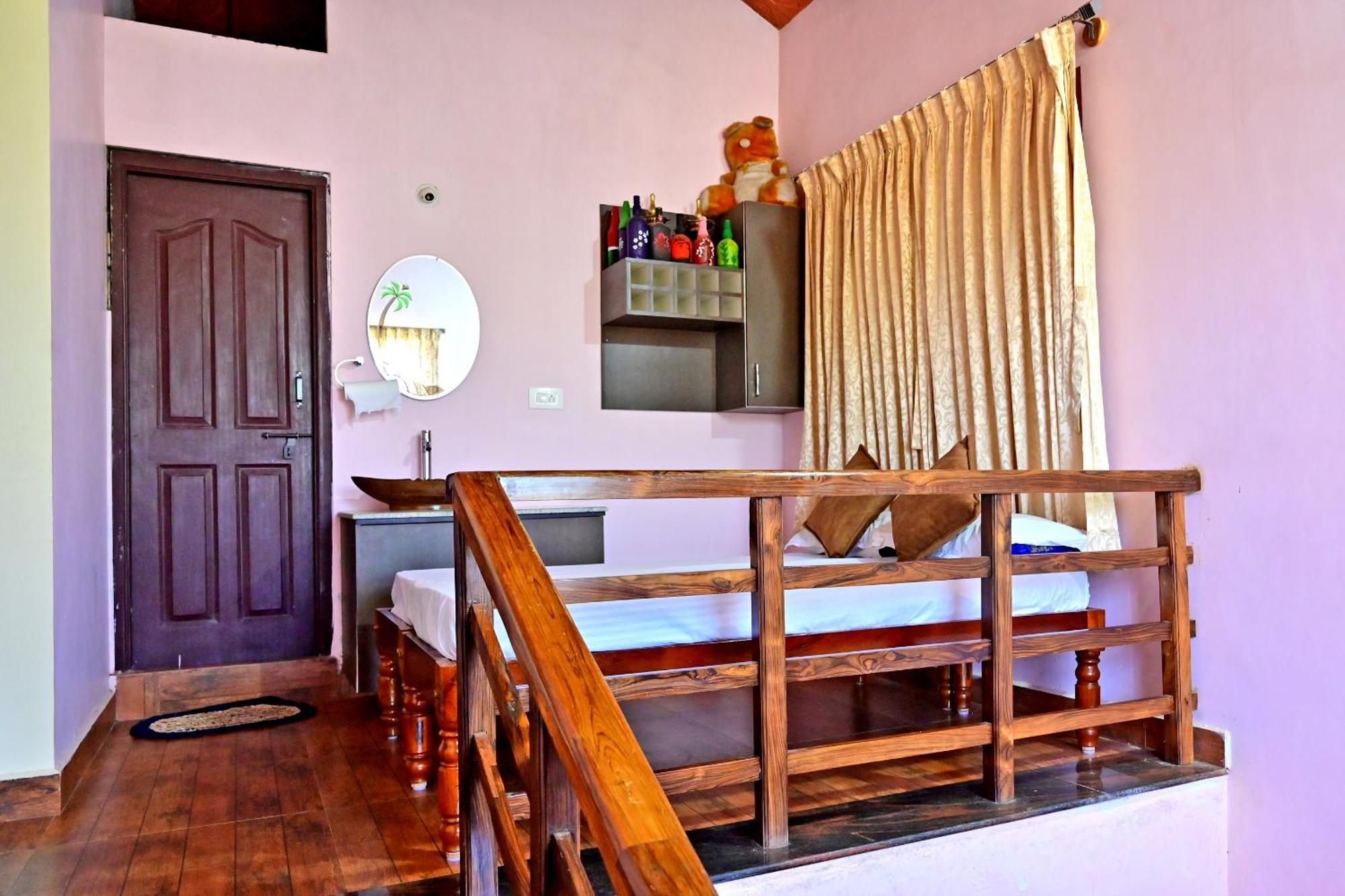 Hulihara Homestay - Full Villa, Coffee Estate & Balcony View サクルシュプール エクステリア 写真